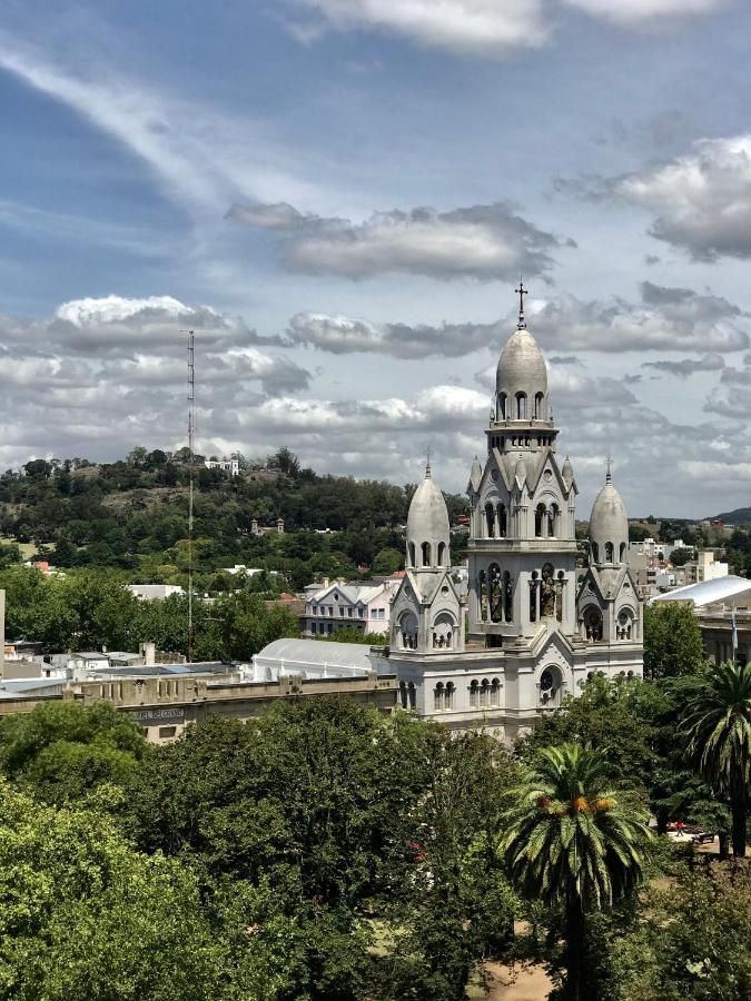 Hotel Dior Tandil Buitenkant foto
